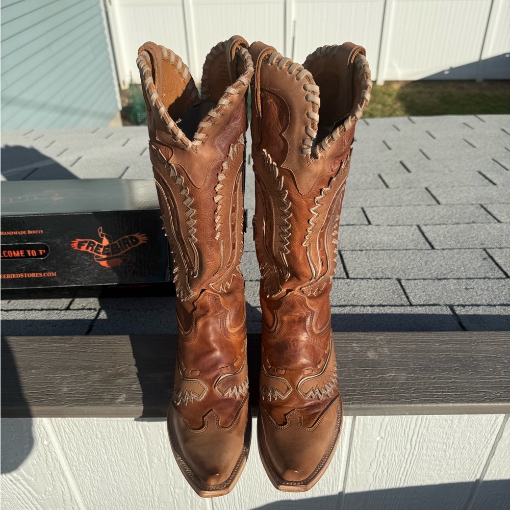 Freebird Women's Tan and Brown Heeled Boots, brand new absolutely beautiful! 😍